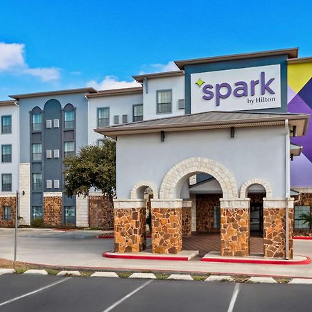 Spark By Hilton San Antonio Near Seaworld מראה חיצוני תמונה