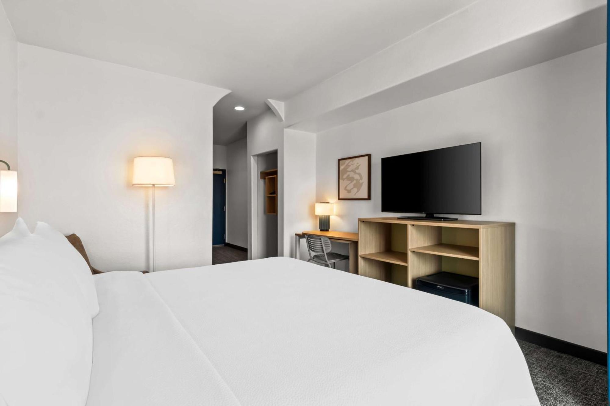 Spark By Hilton San Antonio Near Seaworld מראה חיצוני תמונה