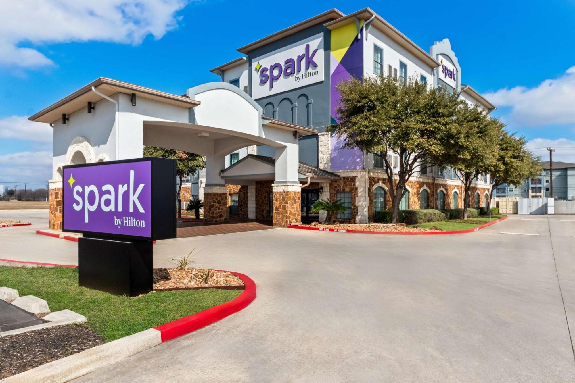 Spark By Hilton San Antonio Near Seaworld מראה חיצוני תמונה