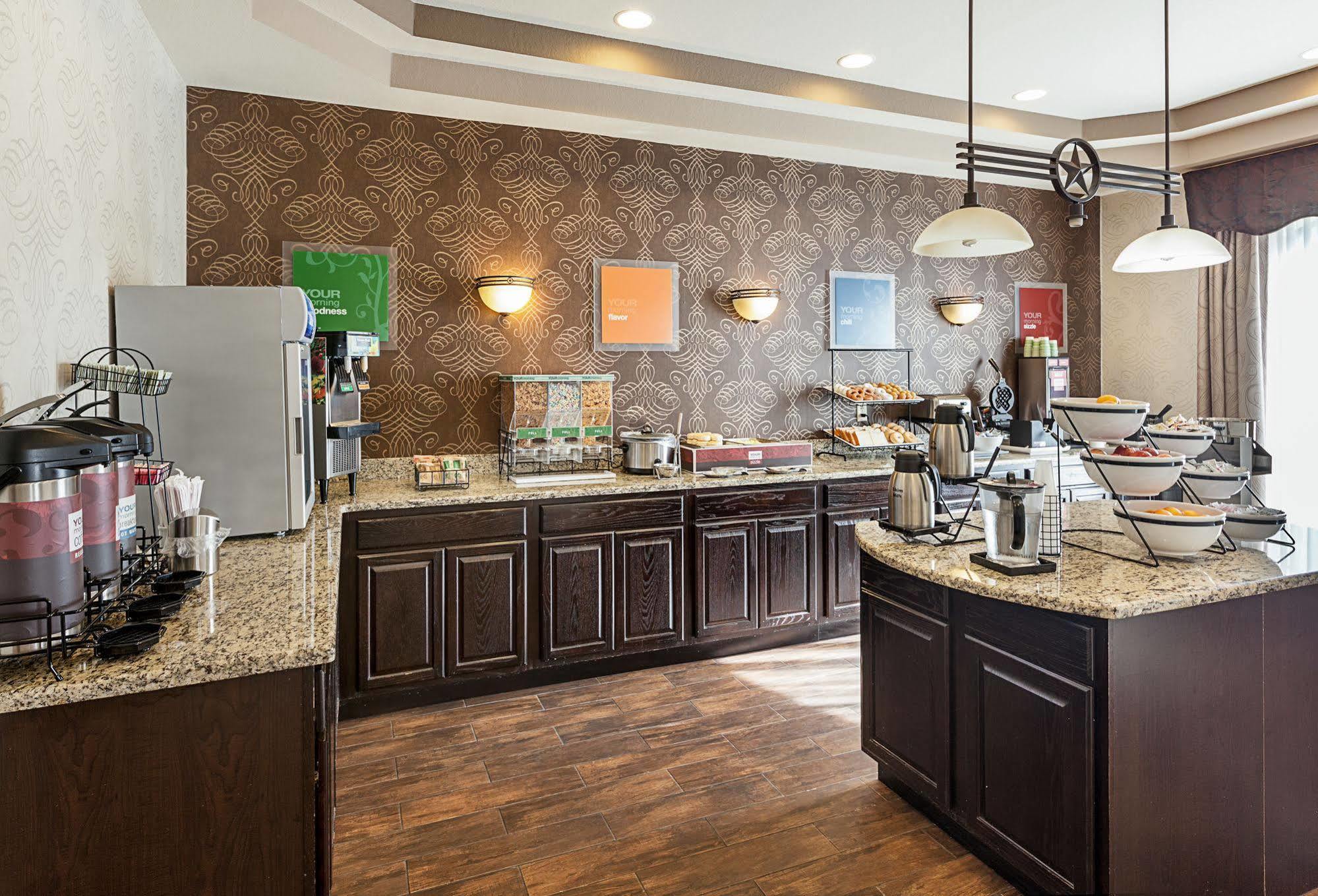 Spark By Hilton San Antonio Near Seaworld מראה חיצוני תמונה