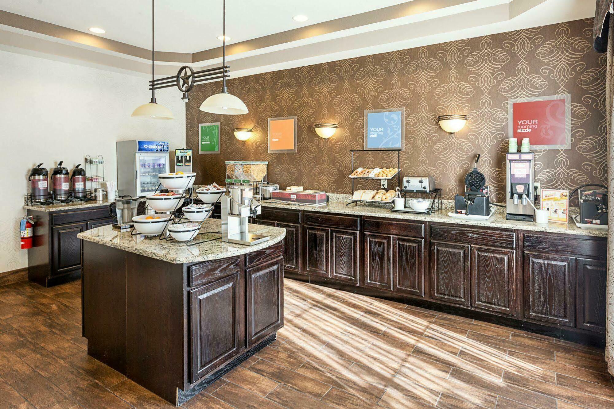 Spark By Hilton San Antonio Near Seaworld מראה חיצוני תמונה