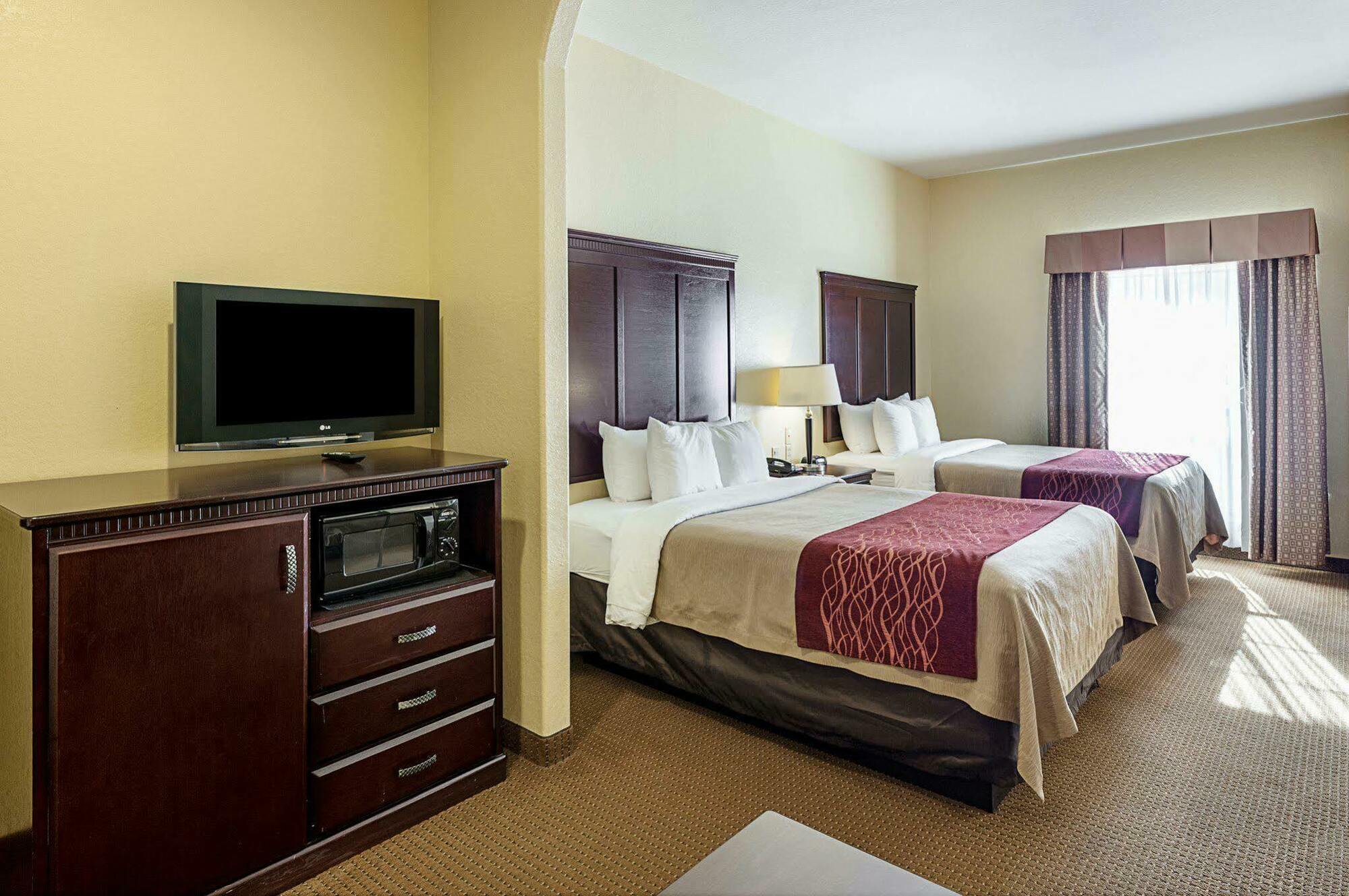 Spark By Hilton San Antonio Near Seaworld מראה חיצוני תמונה